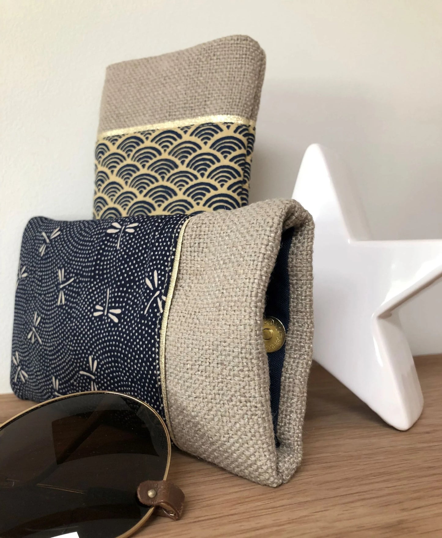 Les étuis à lunettes Lesfilsdisa, en lin et tissu japonais.