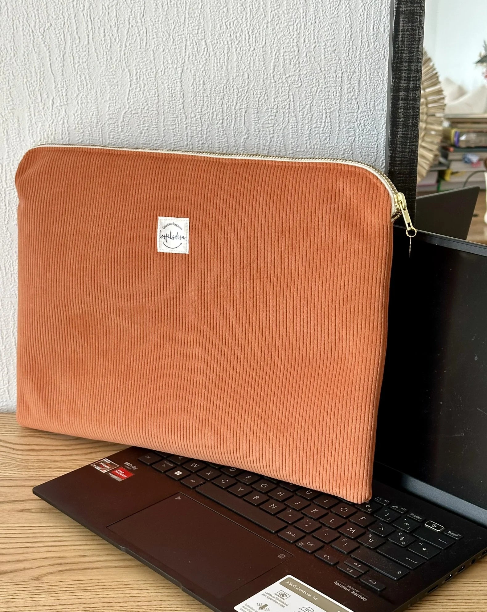 Pochette ordinateur asus best sale