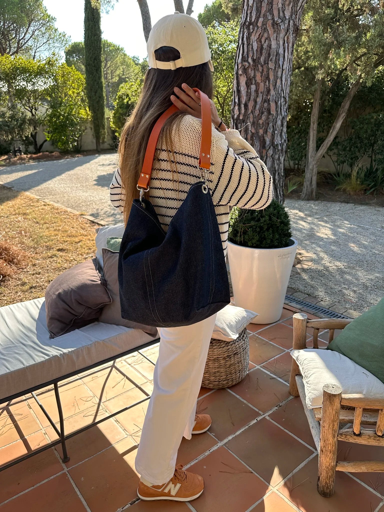 Hobo bag in denim and orange leather Lesfilsdisa