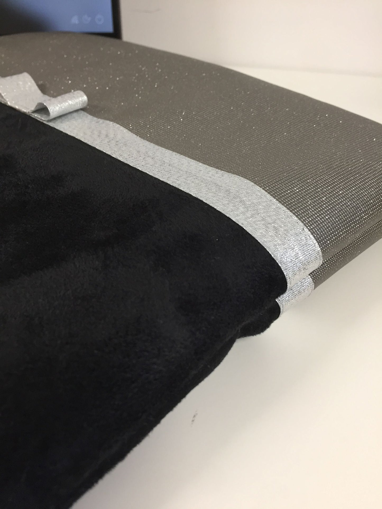 Black and gray laptop bag with silver bow