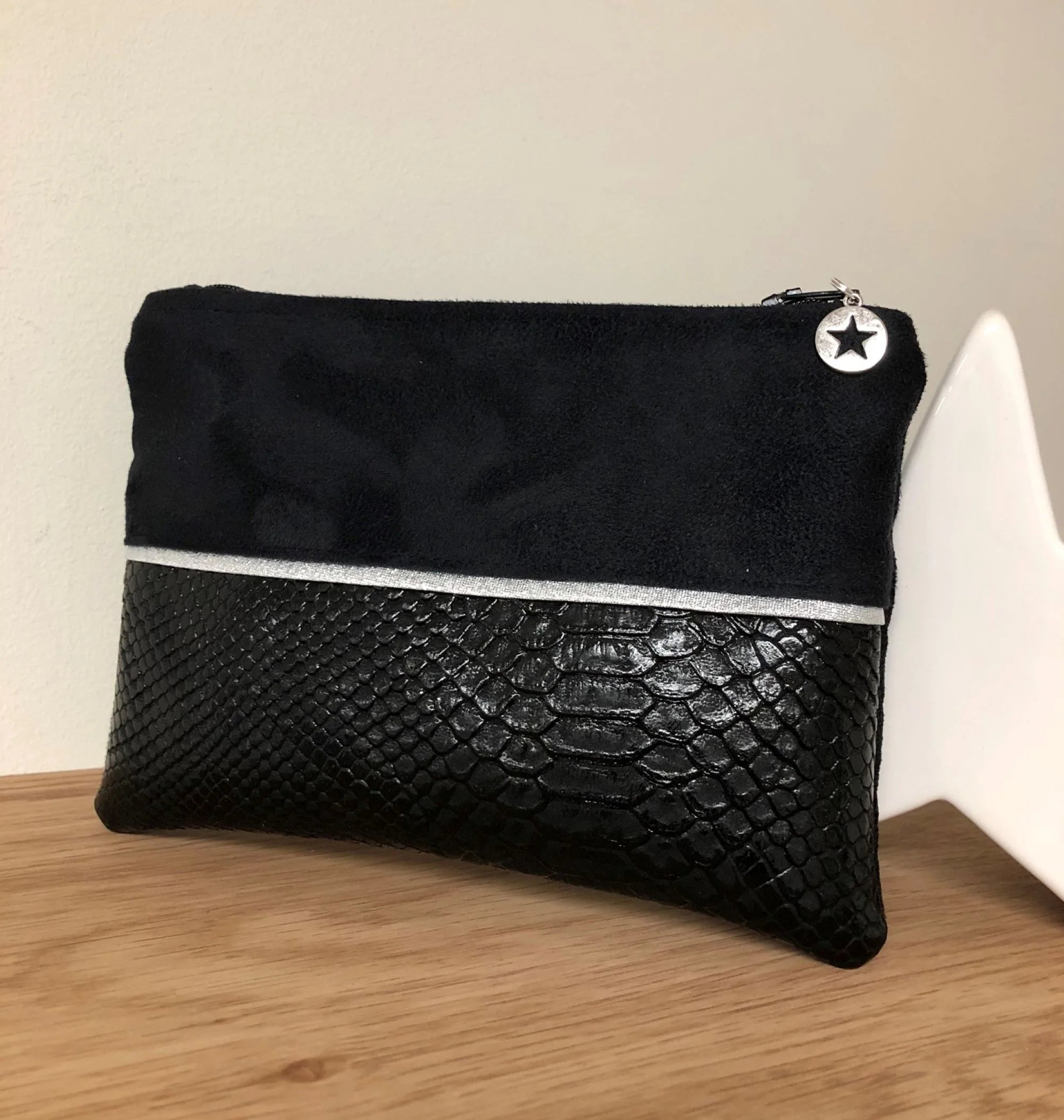 Flora & Co Porte-Monnaie Cartes Similicuir Brillant - Petit Portefeuille Pochette Magnétique Argent