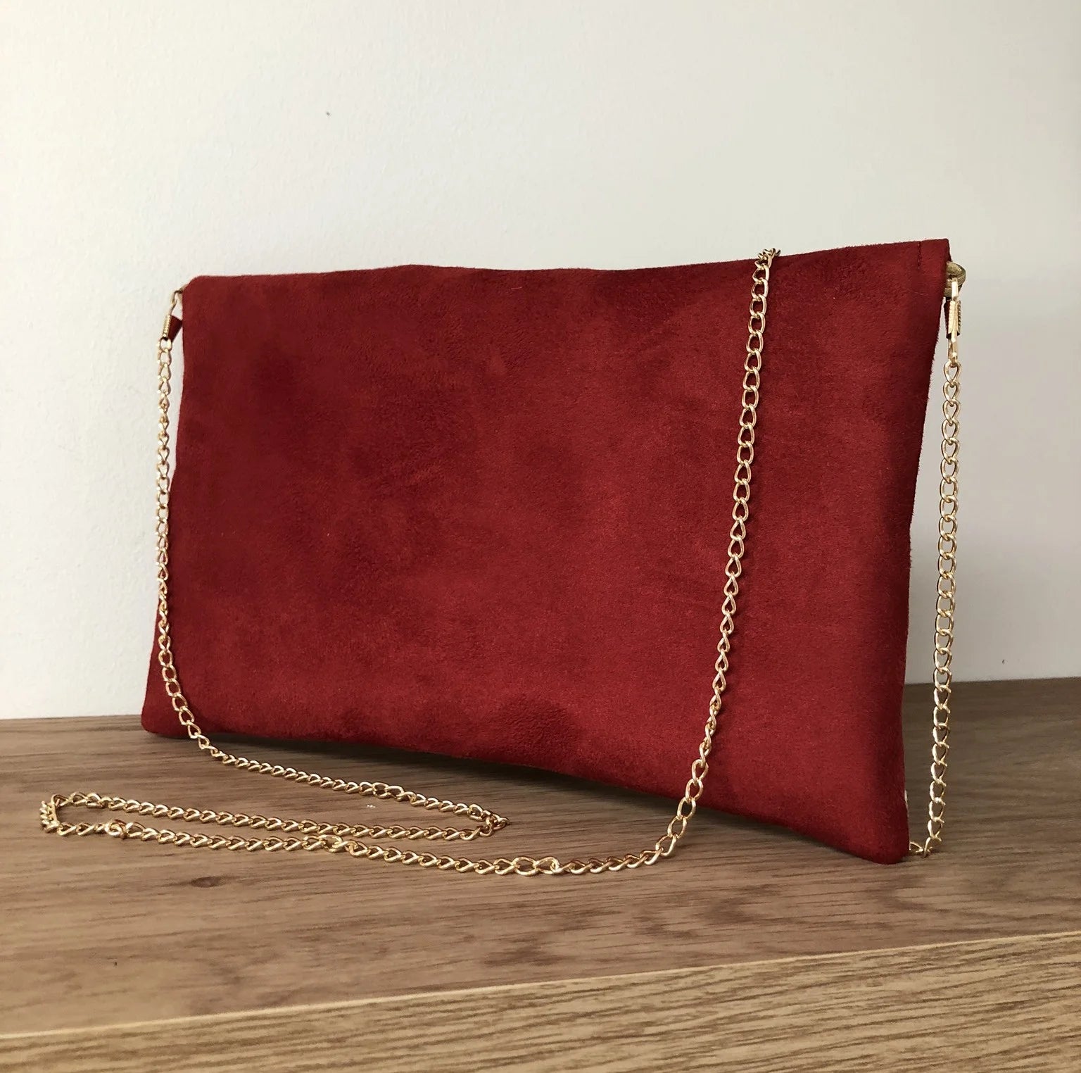 dos sac pochette Isa rouge ivoire sans paillettes chainette dorée