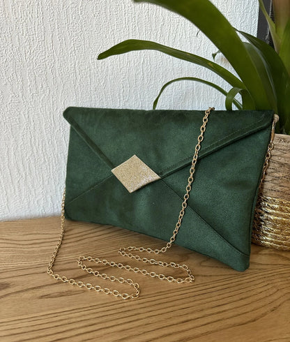 Face avant du sac pochette Isa vert sapin et paillettes dorées.