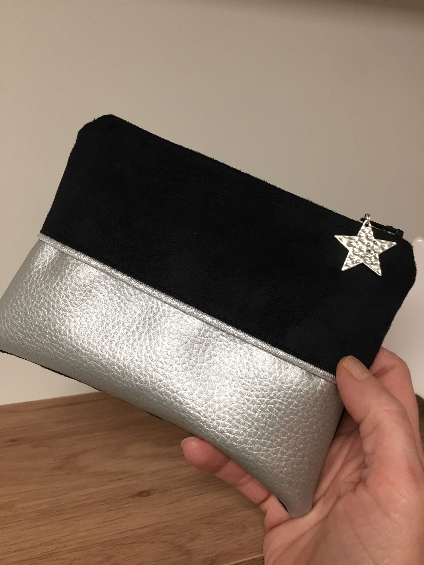 Black and silver grained faux leather coin purse