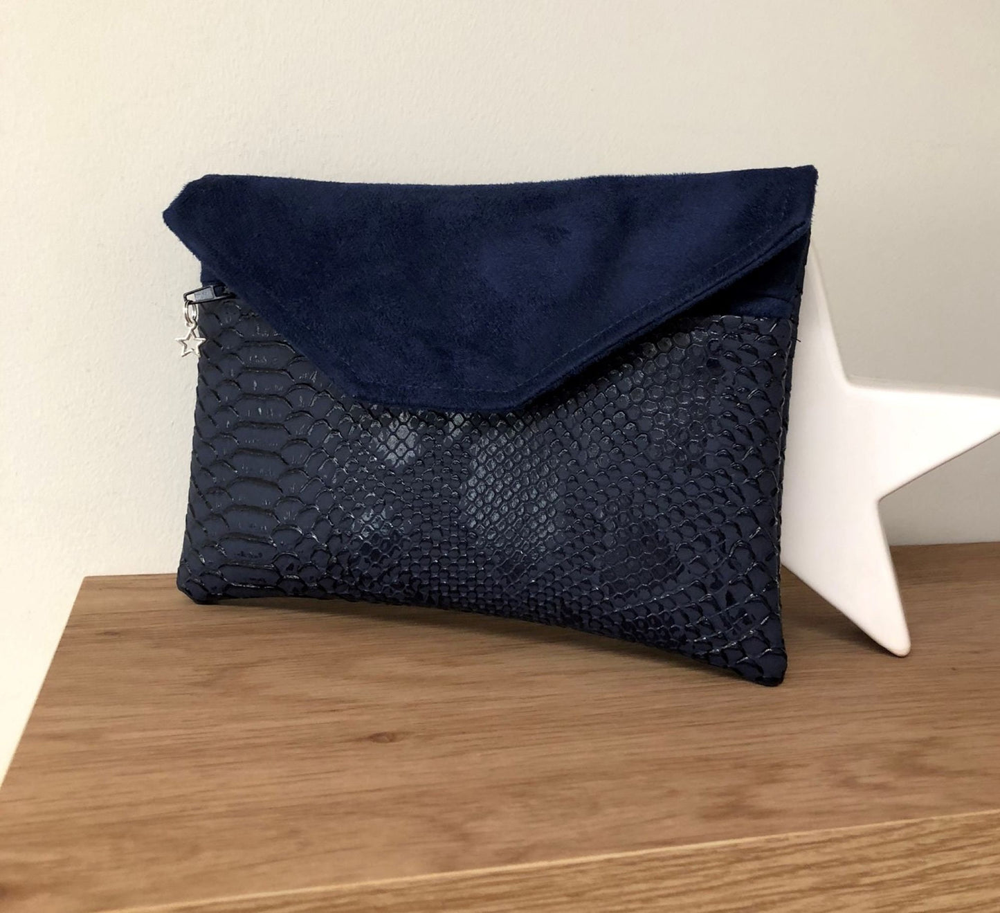 Navy reptile aspect bag companion